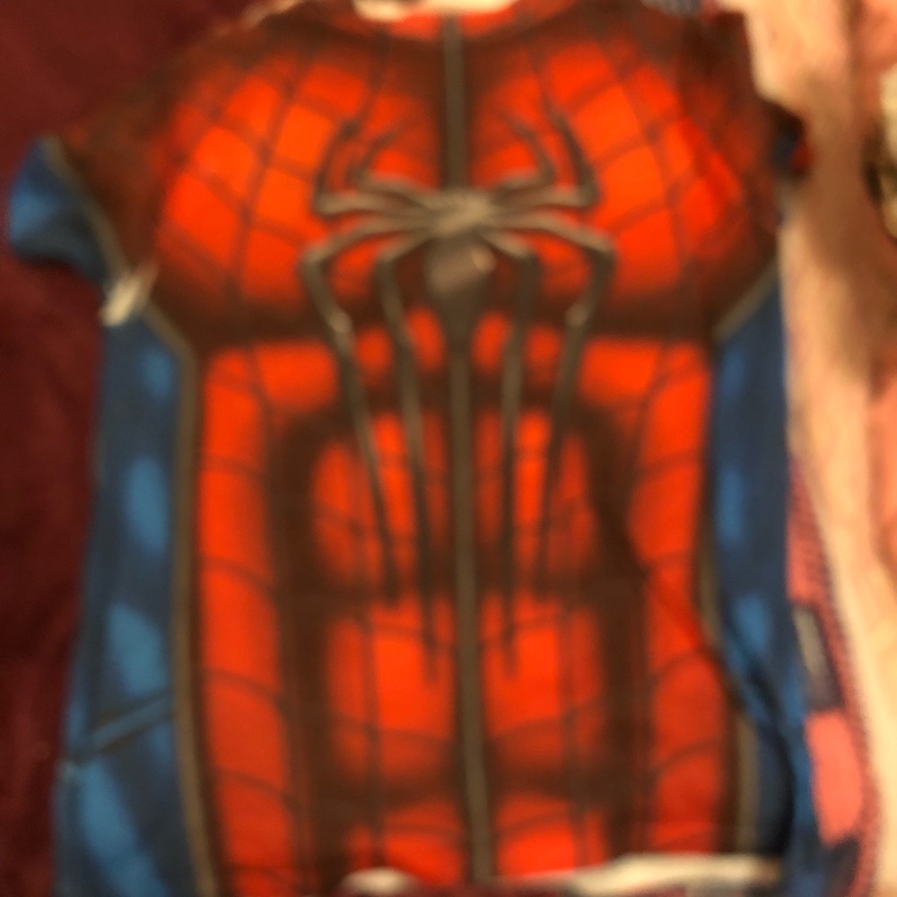 Spider man t shirt